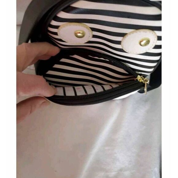 Betsey Johnson Dog Puppy Faux Leather Mini Backpack Bag Floppy Ears - Picture 10 of 11